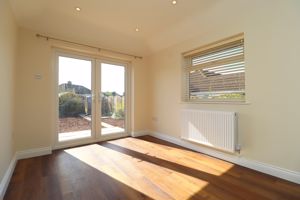 Dining Room- click for photo gallery